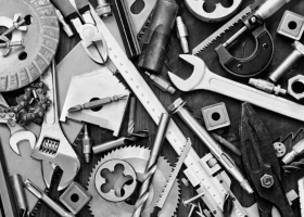 拋丸機主要由什么組合而成？